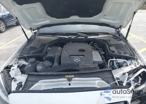 2018 Mercedes-Benz C 300 4Matic из США, поврежденный, VIN 55SWF4KB0JU241962